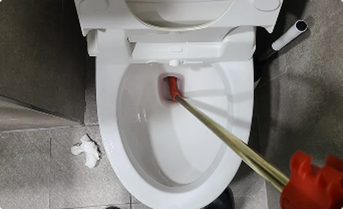 변기막힘 작업 현장 사진